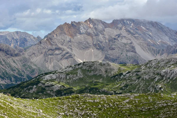 Hermoso Paisaje Los Alpes Italianos Día Soleado —  Fotos de Stock