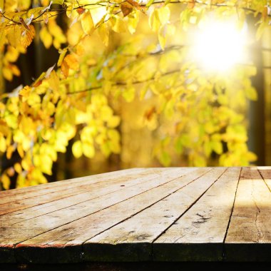 boş tahta masa arkaplanı