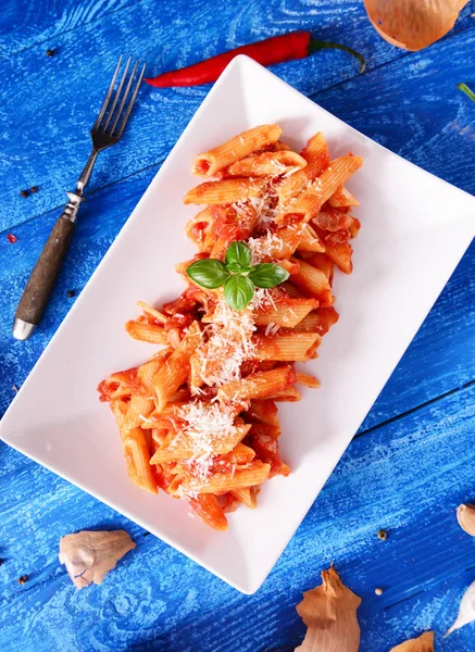 Penne Pasta Con Salsa Chile Arrabiata —  Fotos de Stock