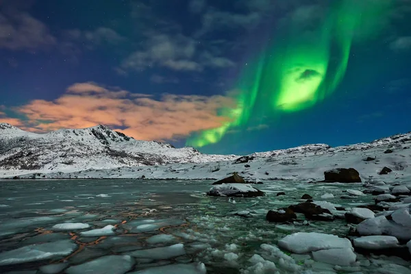 Aurora borealis over Norway — Stock Photo, Image