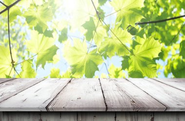 boş tahta masa arkaplanı