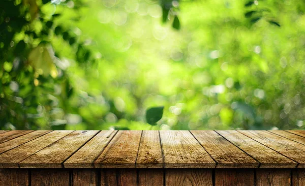 Fondo de mesa de madera vacío —  Fotos de Stock