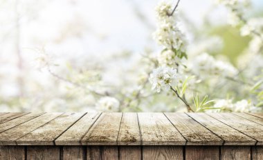 boş tahta masa arkaplanı