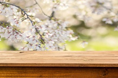 boş tahta masa arkaplanı