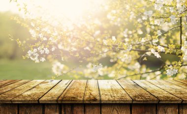 boş tahta masa arkaplanı