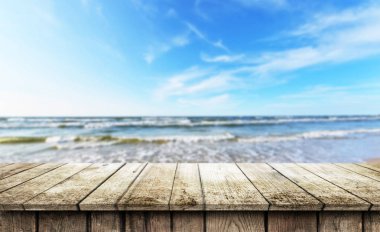 boş tahta masa arkaplanı