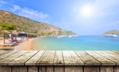 boş tahta masa arkaplanı