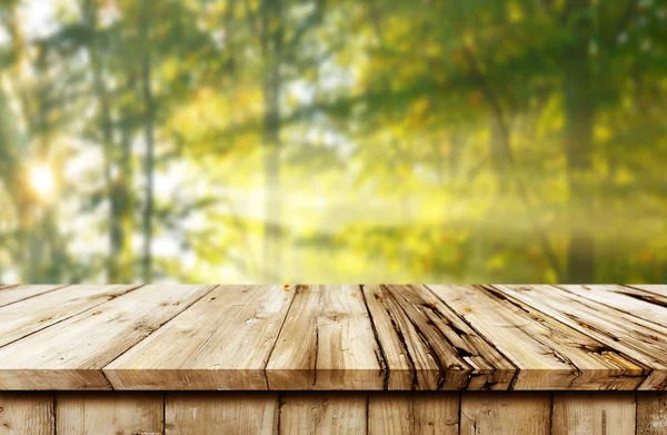 空の木製テーブルの背景 — ストック写真
