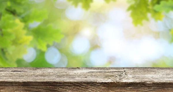 Lege houten tafel achtergrond — Stockfoto