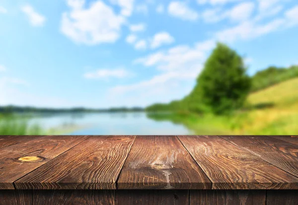 Lege houten tafel achtergrond — Stockfoto