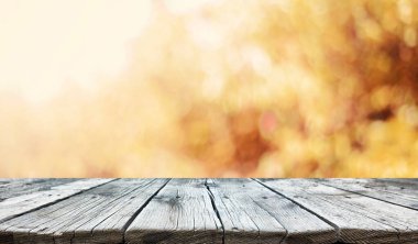 Boş eski tahta masa arkaplanı 