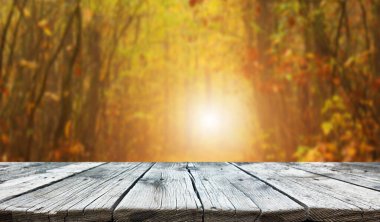 Boş eski tahta masa arkaplanı 