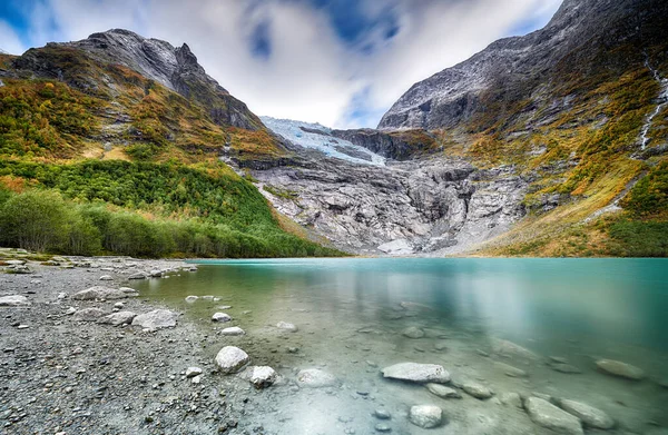 Melting jostedalsbreen glacier in Norway - october 2019 — Stok fotoğraf