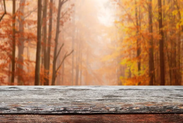 Vieux fond de table en bois vide — Photo