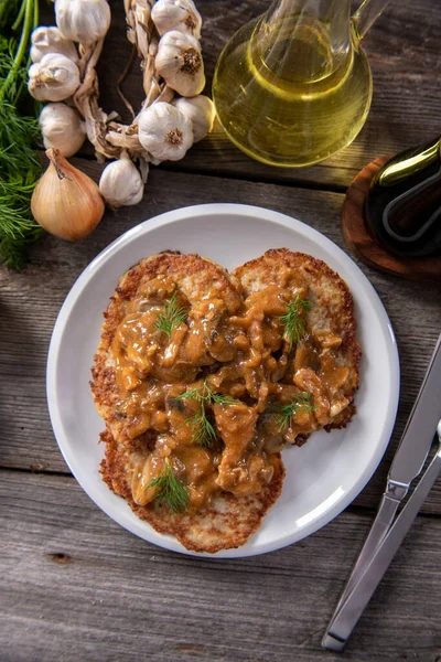 Gustose Frittelle Patate Fatte Casa Con Carne Funghi — Foto Stock