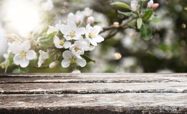 Boş eski tahta masa arkaplanı