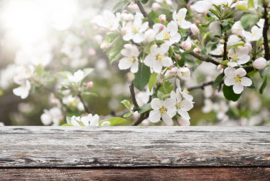 Boş eski tahta masa arkaplanı