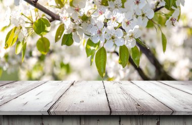 Boş eski tahta masa arkaplanı