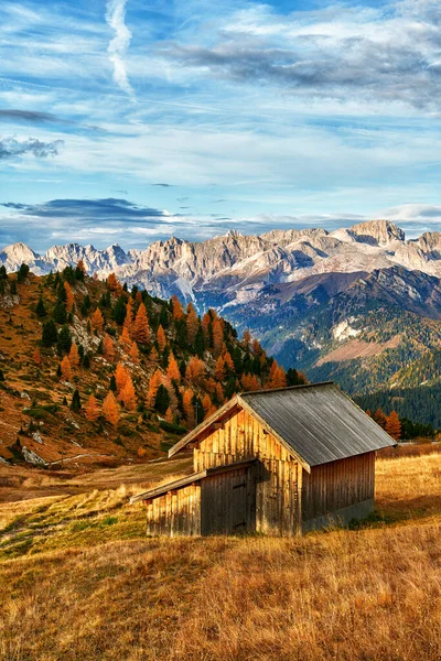 Осенний Пейзаж Итальянских Доломитов — стоковое фото