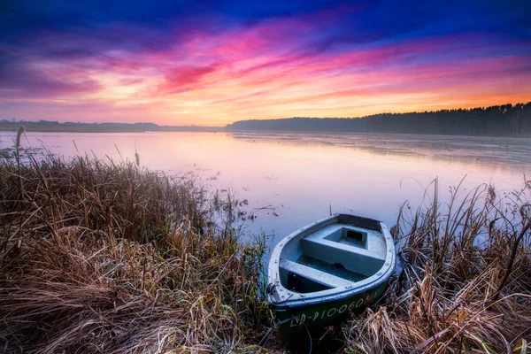 Belo Nascer Sol Sobre Margens Lago — Fotografia de Stock