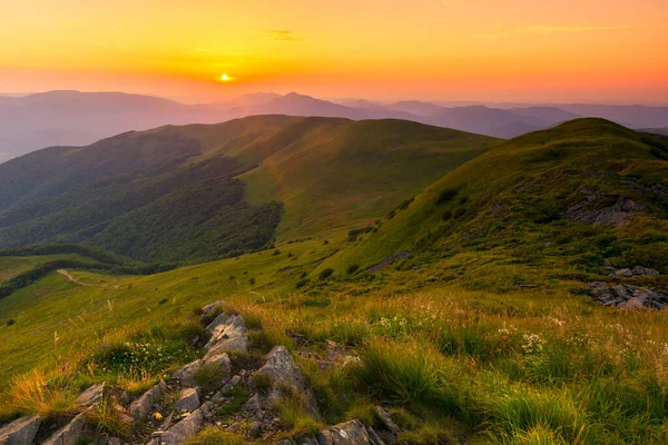 Beautiful Summer Sunset Mountains — Stock Photo, Image