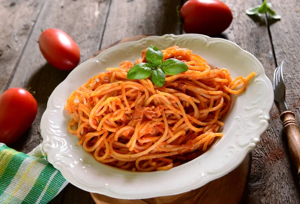 Spaghetti Pasta Met Tomatensaus — Stockfoto