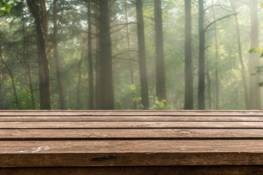 Boş eski tahta masa arkaplanı 