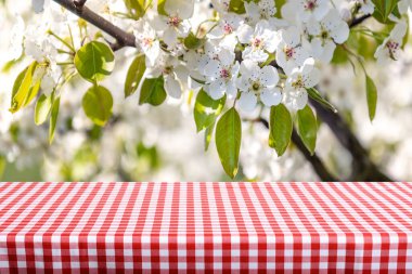 Boş işaretlenmiş eski tablo arkaplanı