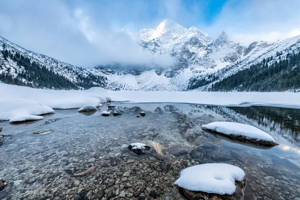 Bela Paisagem Montanhas Durante Inverno — Fotografia de Stock