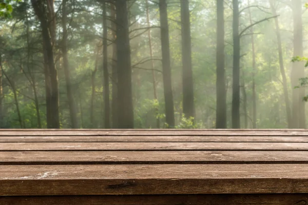 Boş eski tahta masa arkaplanı 