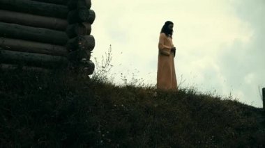 Eski bir Slav pagan şehir inşa ahşap, bir tarihi film, eski ahşap kiliseler ve evler için mükemmel sahne, bir Ortodoks çapraz, yaz saati, hiçbir insan çerçevesinde, eski Kiev