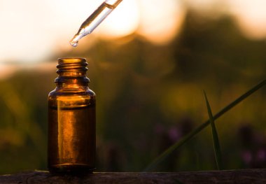 Bitkisel özü - alternatif tıp.