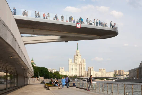 Moskou Rusland Mei 2018 Drijvende Brug Rivier Moskva Kotelnicheskaya Embankment — Stockfoto