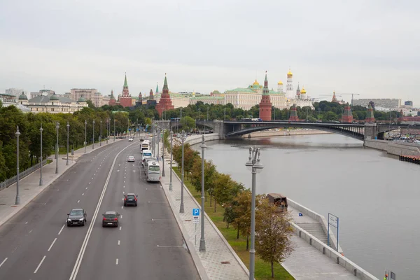 Mosca Russia Agosto 2018 Argine Prechistenskaya Cremlino Mosca Grande Ponte — Foto Stock