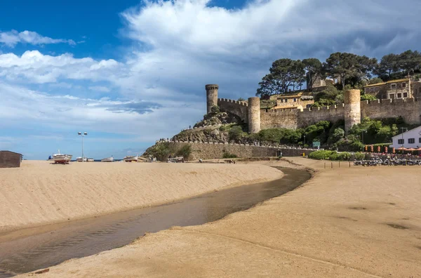 Village et Château de Tossa de Mar . — Photo