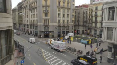 Barcelona, İspanya. Aralık 2017: Barcelona, Via Laietana sokak görünümünü
