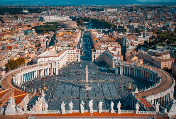 Piazza San Pietro. Plaza located directly in front of St. Peters Basilica. Vatican City, Rome, Italy.