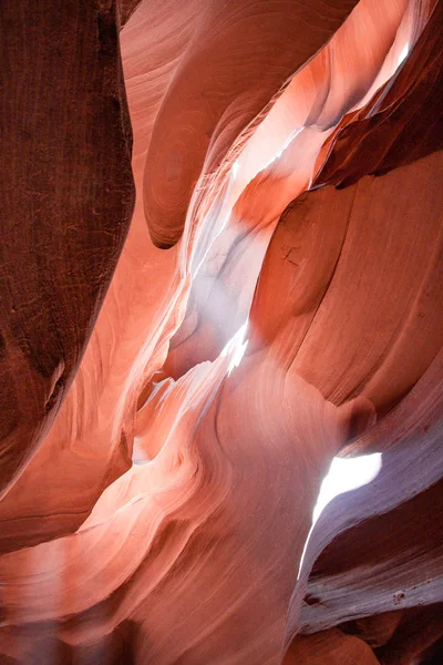 Antelope Canyon světla a skály arizona usa — Stock fotografie