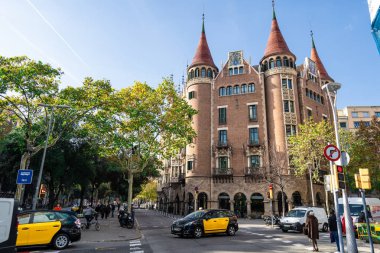 Casa Terradas veya Punxes ev sokakta Barcelona, İspanya