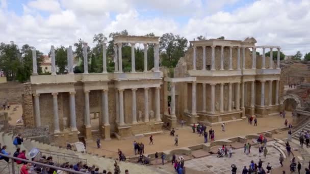 Merida, Španělsko. Duben 2019: starobylé římské divadlo v Meridě, Španělsko. — Stock video