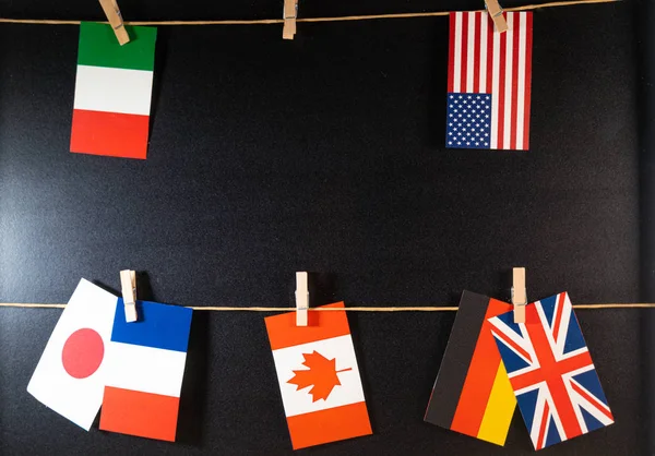 Прапори великих 7 або країн великої сімки. Економічна політична концепція саміту — стокове фото