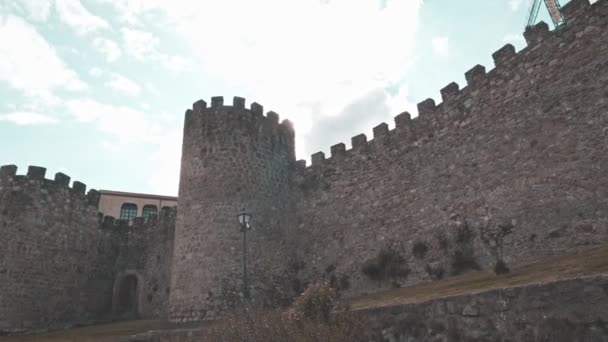 Muros medievais de Plasencia na província de Cáceres, Espanha — Vídeo de Stock