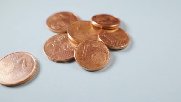 1欧元和2欧元硬币，有复制空间 — 图库视频影像