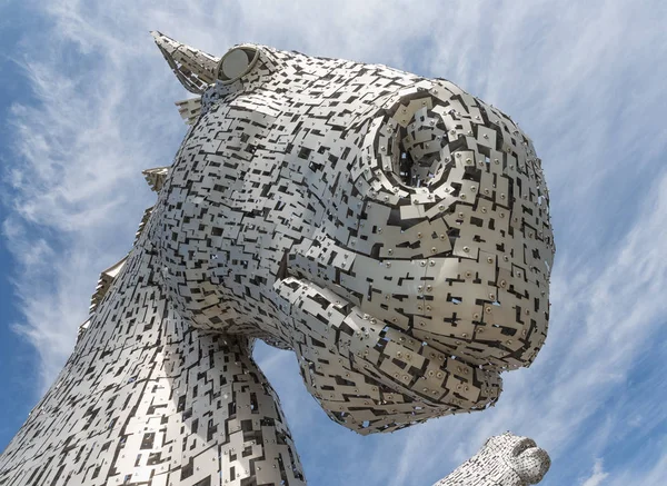 Ayrıntı görünümü Kelpies, heykeller Falkirk yakınındaki at başkanları — Stok fotoğraf