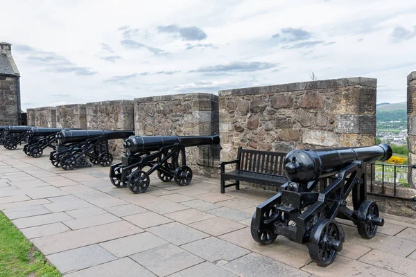 Bateria de canhões e fortificações no medieval Castelo de Stirling, Escócia — Fotografia de Stock