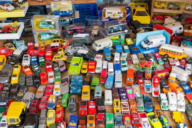 Bit pazarı birlikte oyuncak arabalar ikinci el satış