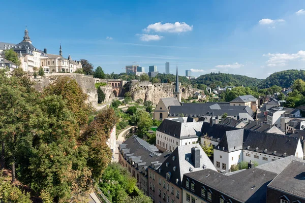 Lucemburské město, letecký výhled na Staré Město a Grund — Stock fotografie