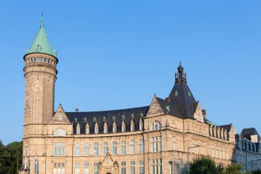 Spuerkeess Bcee banka ile Lüksemburg Saat Kulesi