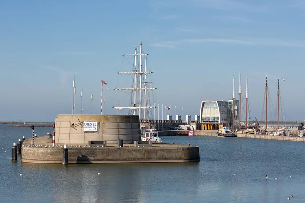 A holland kikötő Lelystad a mólón és étterem Lelystad — Stock Fotó