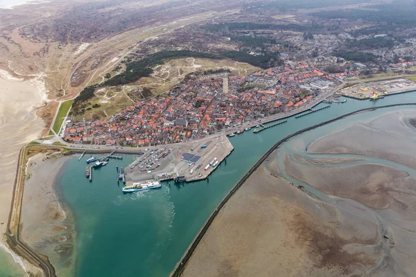 Vue Aérienne Port Néerlandais Et Village Terschelling — Photo